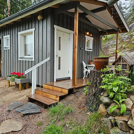 Harjula-kesaemaja, Sauna Ja Ulkoallas Tuusulassa * トゥースラ