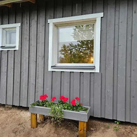 シャレー Harjula-kesaemaja, Sauna Ja Ulkoallas Tuusulassa トゥースラ