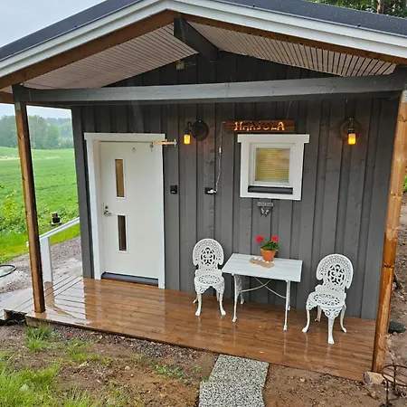Harjula-vierasmaja, Sauna Ja Allas Tuusulassa