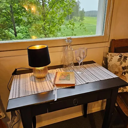 Harjula-kesaemaja, Sauna Ja Ulkoallas Tuusulassa トゥースラ