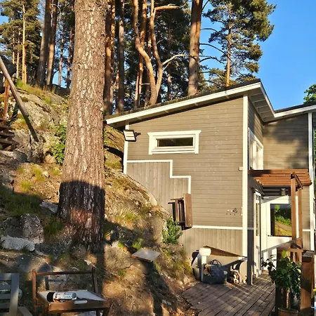 Harjula-kesaemaja, Sauna Ja Ulkoallas Tuusulassa