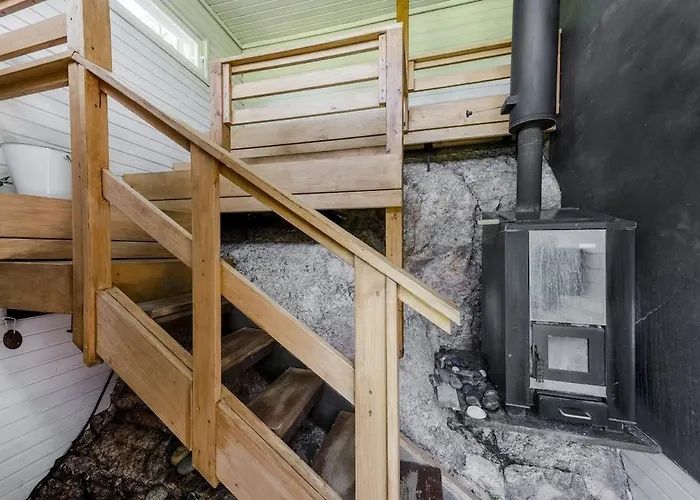 Harjula-kesaemaja, Sauna Ja Ulkoallas Tuusulassa