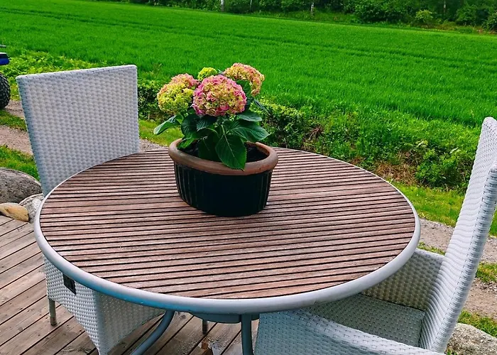 Harjula-kesaemaja, Sauna Ja Ulkoallas Tuusulassa Chalet